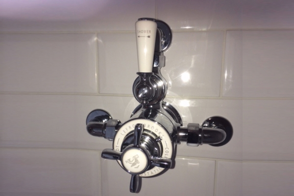s2-taps43941CF69-E528-2A55-D30D-08CB62B17C9C.jpg